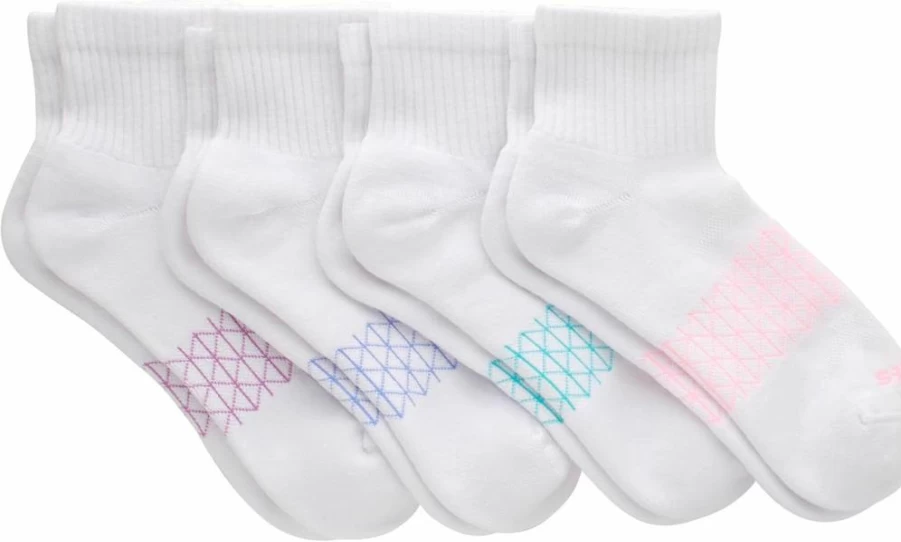 Hanes Women's Cushioned Ankle Socks 4-Pack, Seamless Toe Comfort, Breathable Active Socks for Workout & Everyday Wear
