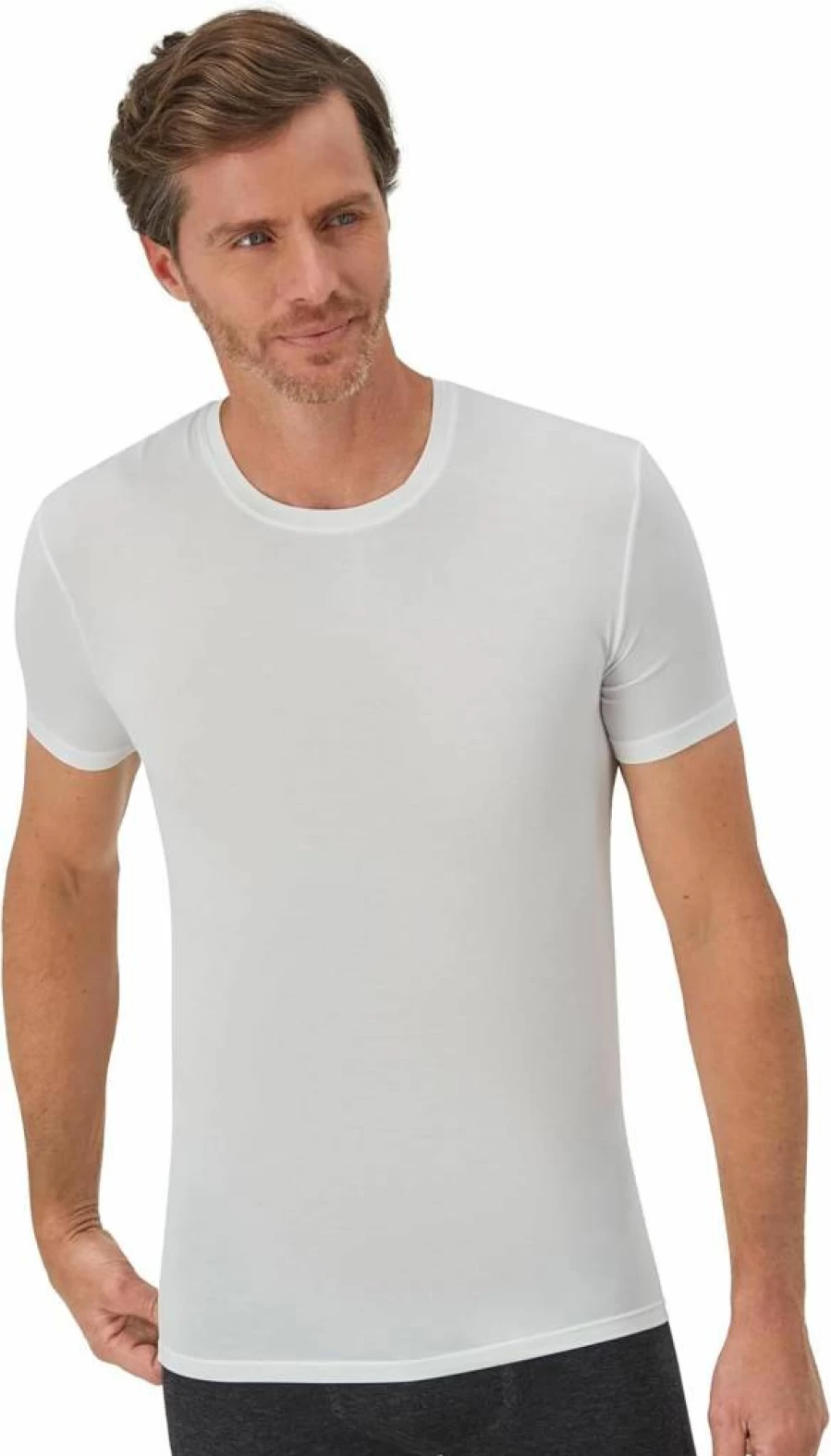 Hanes Men's Slim Fit Crewneck Undershirt 1-Pack, Stay-Tucked Fitted White & Black Perfect Flex Tee